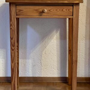 Kleiner Beistelltisch von ca. 1920